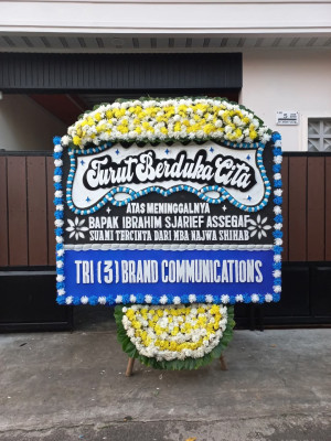 Papan Bunga Duka di Kaserangan